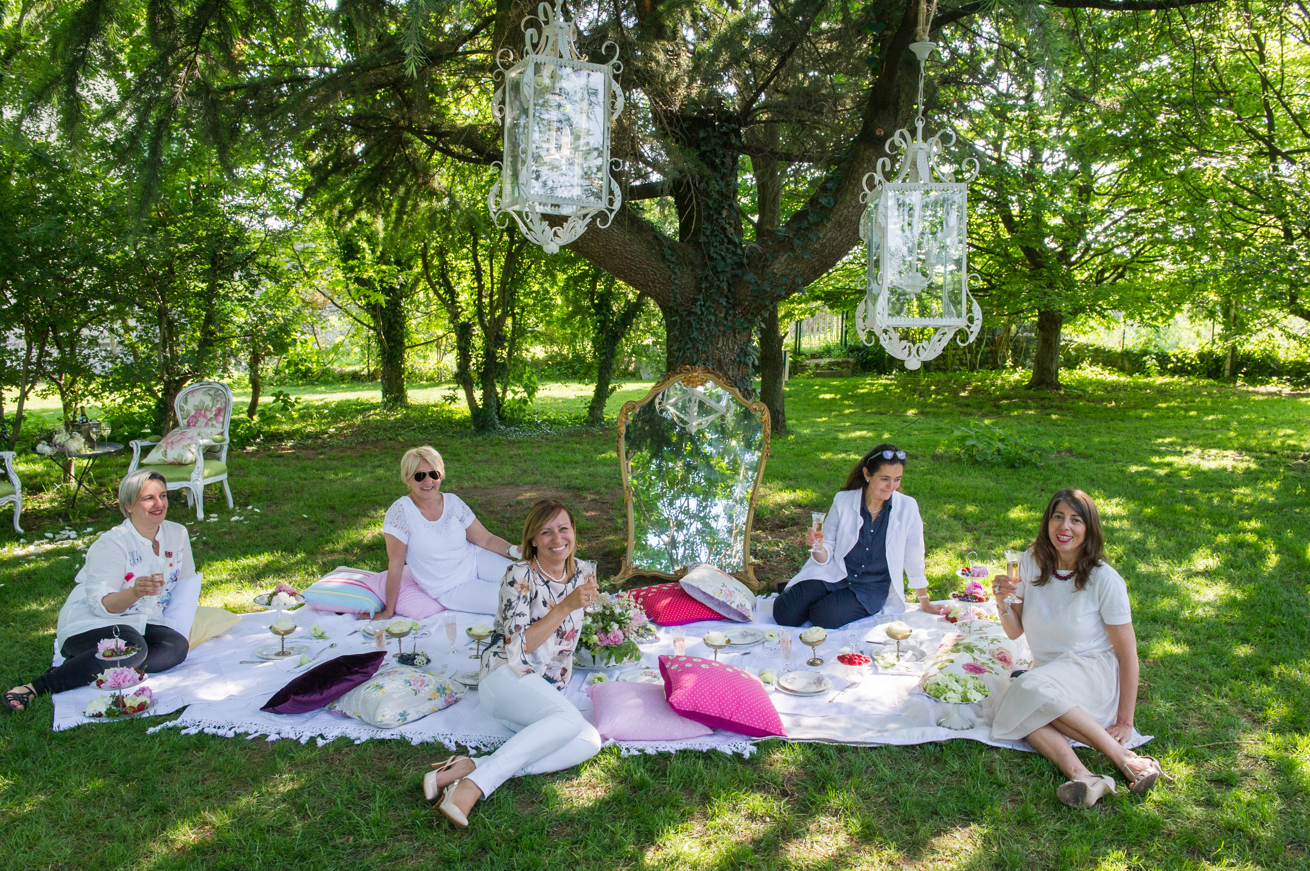 YOUR ITALIAN COUNTRY CHIC PICNIC WEDDING